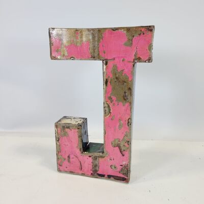 Lettera "J" realizzata con barili di petrolio riciclati | 22 o 50 cm| colori differenti