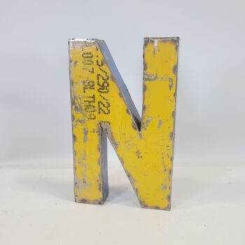 Lettre "N" fabriquée à partir de barils de pétrole recyclés | 22 ou 50 cm | Couleurs différentes 6