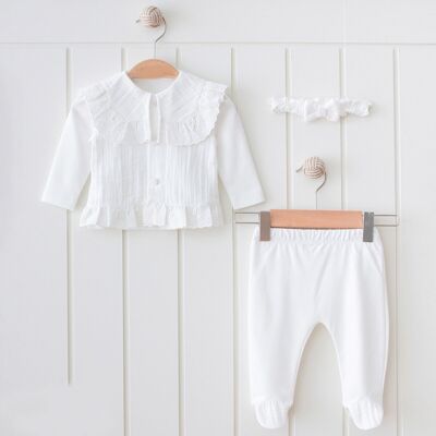 A Pack Of Five Baby Girl Newborn MuslinGift Set with Lace Detail 3 pcs 0-3