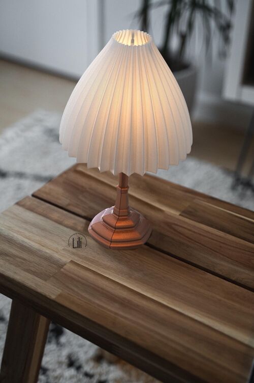 Lili Table Lamp in White & Copper