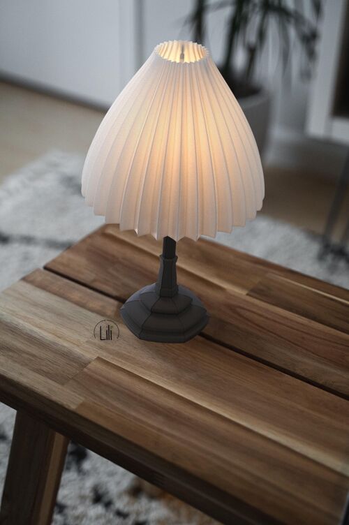 Lili Table Lamp in White & Galaxy Black