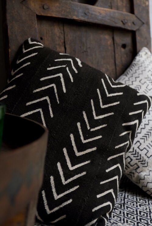 Coussin Bogolan noir "Ebene"