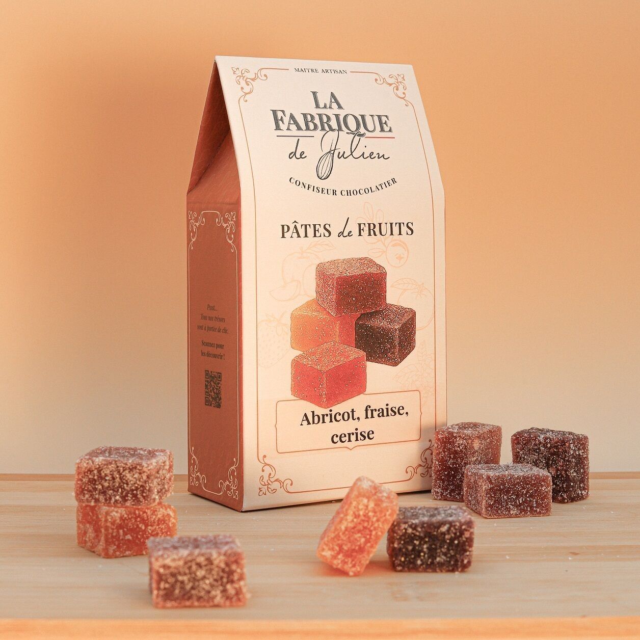 Boîte d'assortiment de pâtes de fruits abricot, fraise, cerise - La Fabrique de Julien