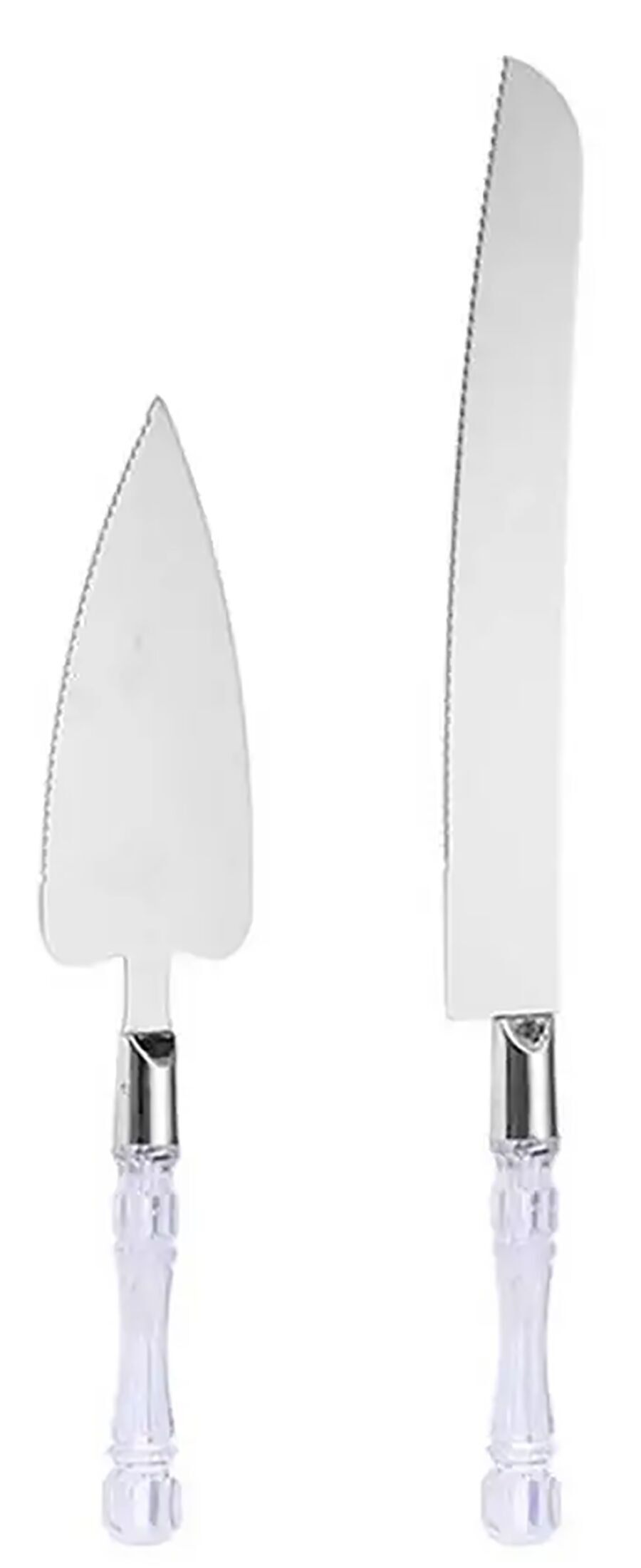 Kuchenmesser- und Spachtel-Set aus Edelstahl in silberner Farbe.   Dimension: 31.5x2.5cm (Messer) / 25.5x5.5 cm (Spatel) LM-326B