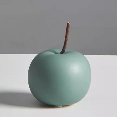 Keramik-Tischdekoration „APPLE“ in grüner Farbe. Abmessung: 18x11cm SD-172G