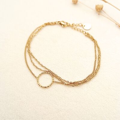 Gold triple chain bracelet with circle