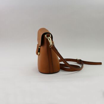 583038 Camel - Sac cuir 2