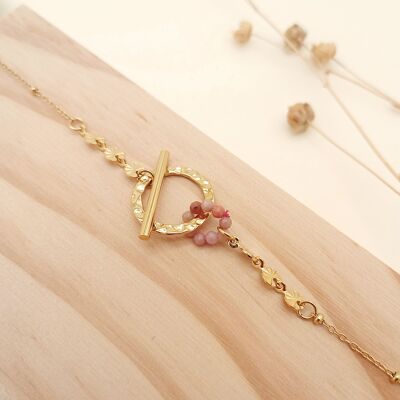 Gold chain bracelet with pink stones and hammered clasp
