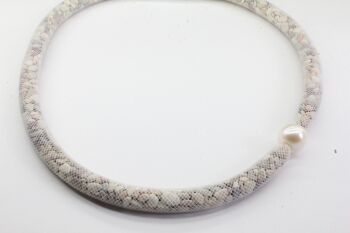 Collier Lanzarote avec perle blanche 1