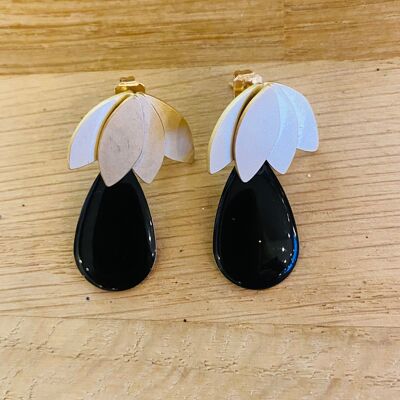 TÏME black earrings