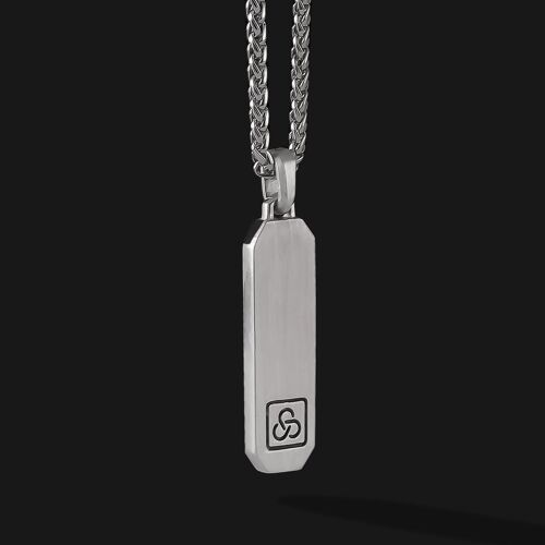 Signature 925 Sterling Silver Pendant with Round Box Chain