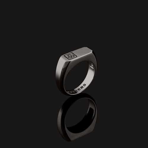 Black Gold Signature Ring 2