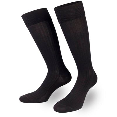 Knee socks in black from PATRON SOCKS - STYLISH, SUSTAINABLE, SPECIAL!