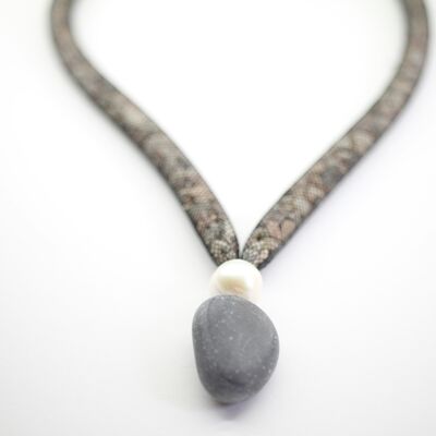 Chaîne Lanzarote perle / galet noir