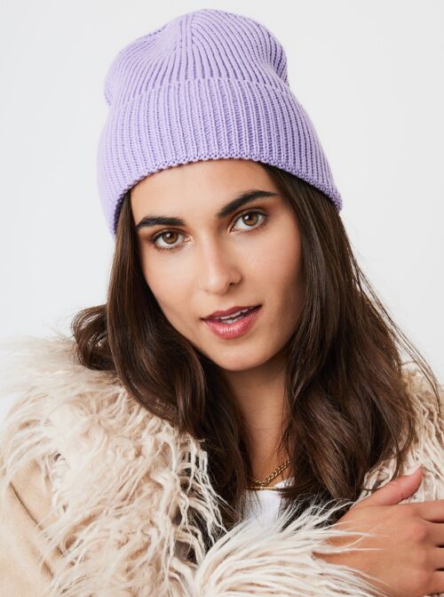 Recycled Knitted Beanie in Lilac