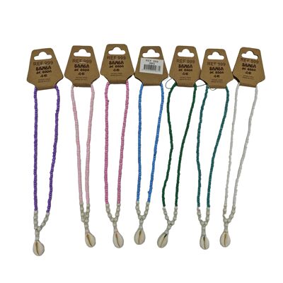 Lot 35 colliers avec pendentifs coquillage