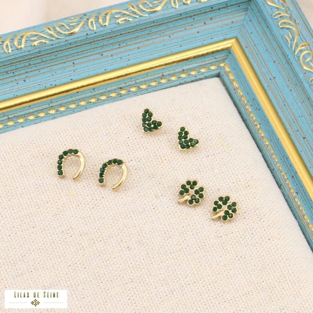 3 paia di orecchini a bottone in acciaio con trifogli a ferro di cavallo 0323202