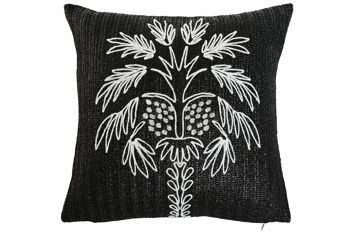 COUSSIN POLYESTER 42X15X42 400 GR. BRODERIE NOIRE TX210222 1