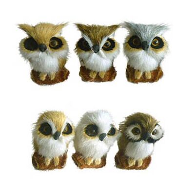 Assortment of owl figures