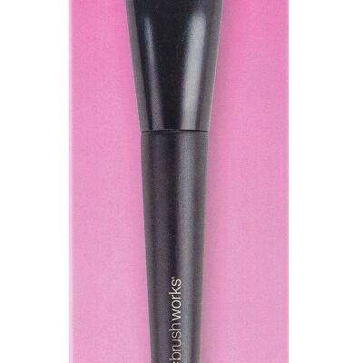 Brushworks No. 11 Flat Top Contour Brush