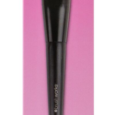 Brushworks No. 9 Angled Flat Top Foundation Buffing Brush