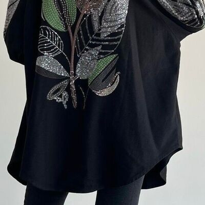 Kimono bordado en espalda y manga negra - ISABEL
