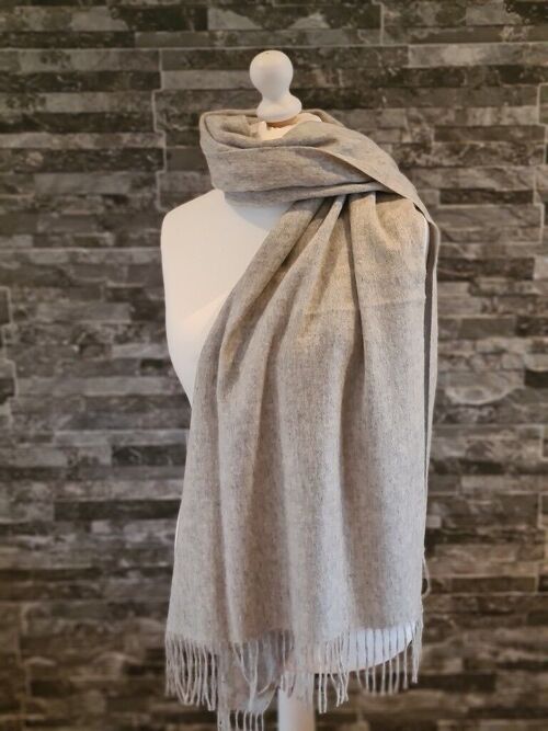 WT141 Light Grey Large Lambswool Scarf