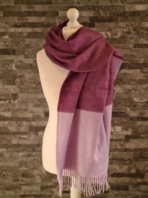 WT126 TWO TONE MAROON LAMBSWOOL SCARF