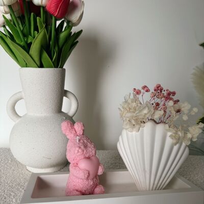 Candela coniglietto pasquale con boccioli di rosa, colori tra cui scegliere