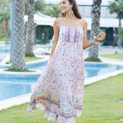 Long dress with thin straps with bohemian print and strings