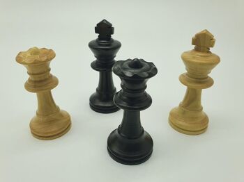 Pièces d'échecs en buis - Taille n°3 lestées 8