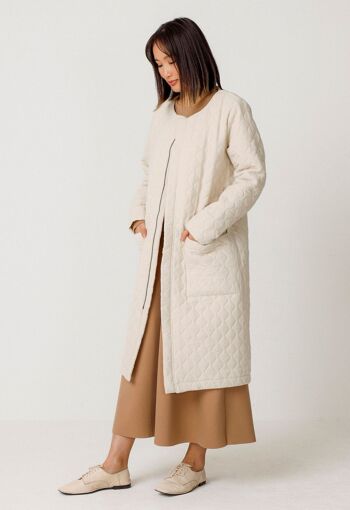 A02 Manteau Andromeda Blanc antique 4