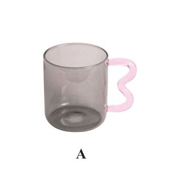 Tasse en verre d'oreille colorée 10