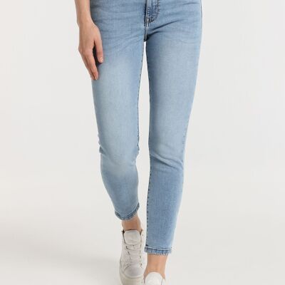 LOIS JEANS – Jeans mit hoher Taille und schmalem Knöchel – Mittelhoher Handtuch-Denim