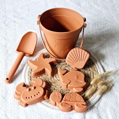 Silicone bucket with molds - Rust