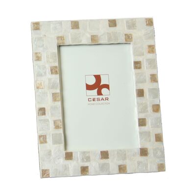 PORTE PHOTO NACRE 13X18CM CARRE NATUREL/TAN _EXT:19.5X24.5X1CM LL37359