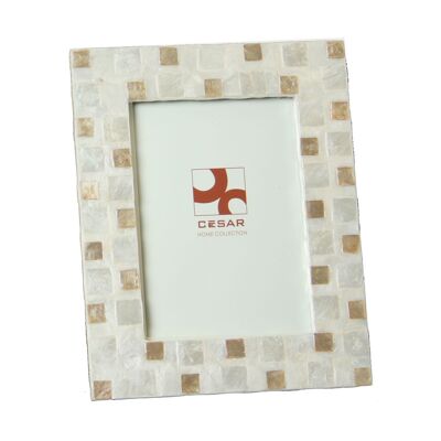 MOTHER OF PEARL PHOTO HOLDER 13X18CM SQUARE NATURAL/TAN _EXT:19.5X24.5X1CM LL37359