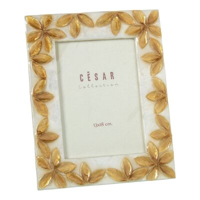 PORTE PHOTO NACRE 13X18CM FLEURS RELIEF TOAST/NATUREL _EXT.19,5X24,5X1CM LL39385