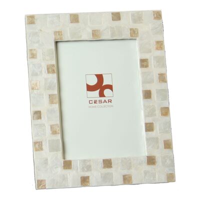 MOTHER OF PEARL PHOTO HOLDER 15X20CM SQUARE NATURAL/TAN _EXT:22X27.5X1CM LL37360