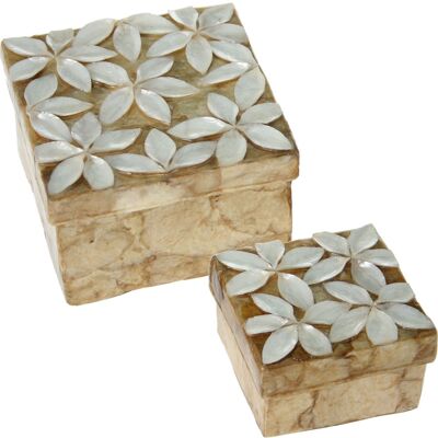 SET 2 MOTHER OF PEARL BOXES NATURAL/TAN RELIEF FLOWERS _13X13X8+9X9X6CM LL37854
