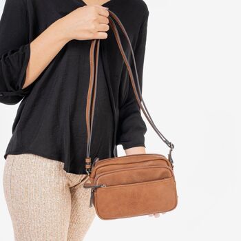 Petit sac bandoulière, couleur cuir, Série Minibags - 21x14 cm 2