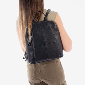 Sac à dos femme, couleur noire, Série Backpacks - 27,5x30x12 cm 1