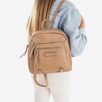 Sac à dos pour femme, couleur camel, Série Backpacks - 29x29x11 cm 2