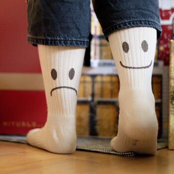 Chaussettes de sport Smiley de PATRON SOCKS - RESTEZ COOL, JOUEZ COOL ! 3