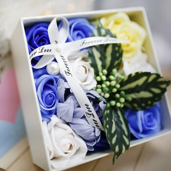Coffret cadeau savon Bouquet fleurs - bleu 2