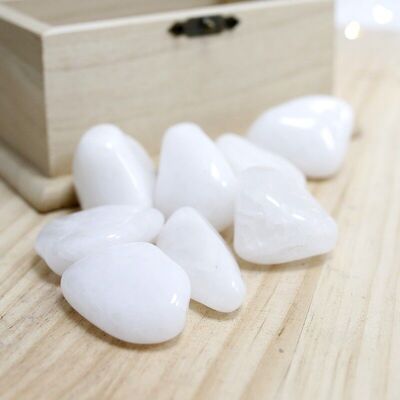 Irregular natural stones - white quartz 200gr.