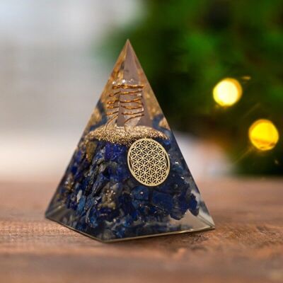 1 Orgonite pyramide fleur de vie - lapis lazuli