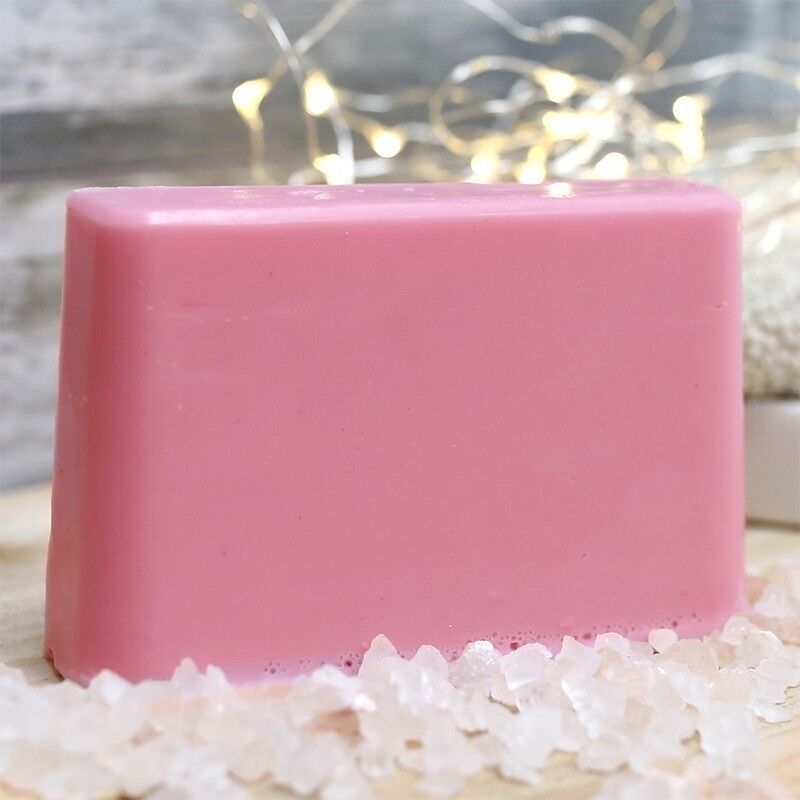 Shampoing à la sauge et aux clous de girofle