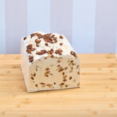 Nougat with Honey, Almonds and Vanilla by the Cup (Ingot or Wheel of approximately 10 kg)