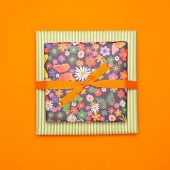 Papier cadeau de Pâques papillons sur une prairie fleurie, 67x48cm, papier recyclé 3